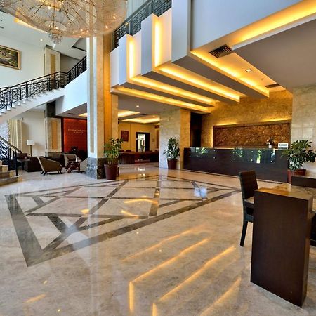 Gino Feruci Kebon Jati By Kagum Hotels Bandung Exterior foto