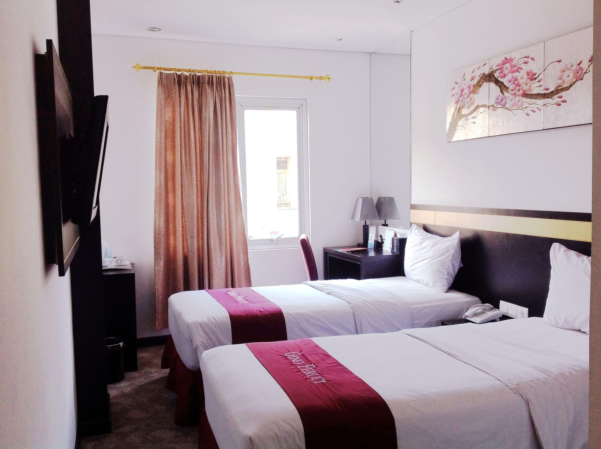 Gino Feruci Kebon Jati By Kagum Hotels Bandung Exterior foto