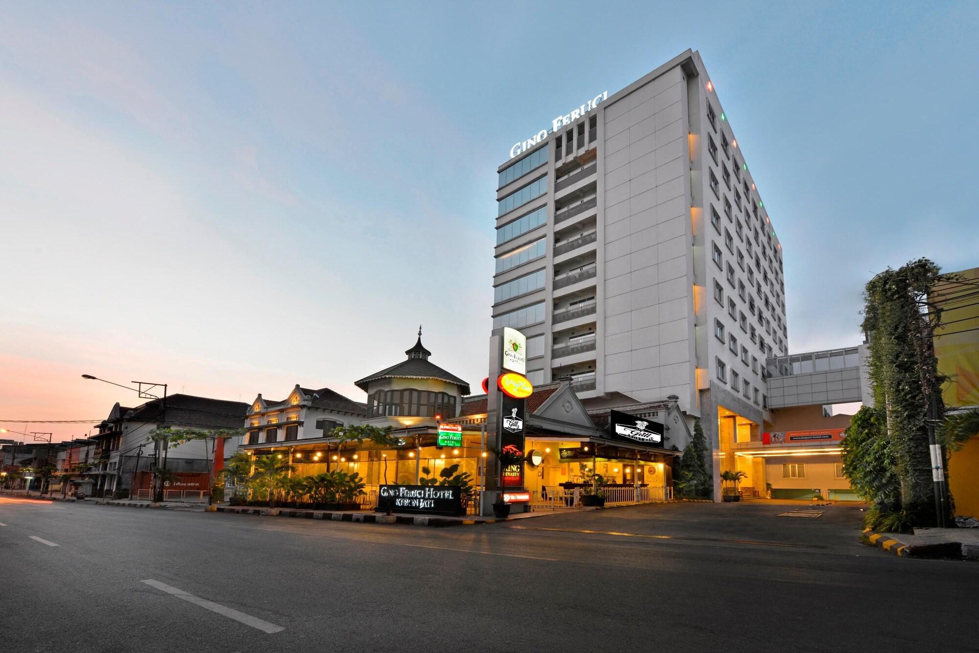 Gino Feruci Kebon Jati By Kagum Hotels Bandung Exterior foto