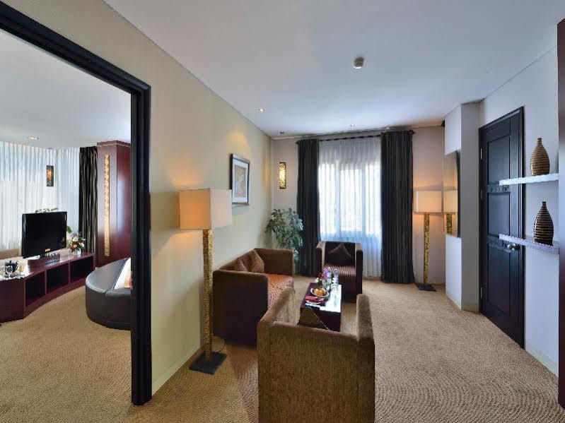 Gino Feruci Kebon Jati By Kagum Hotels Bandung Exterior foto