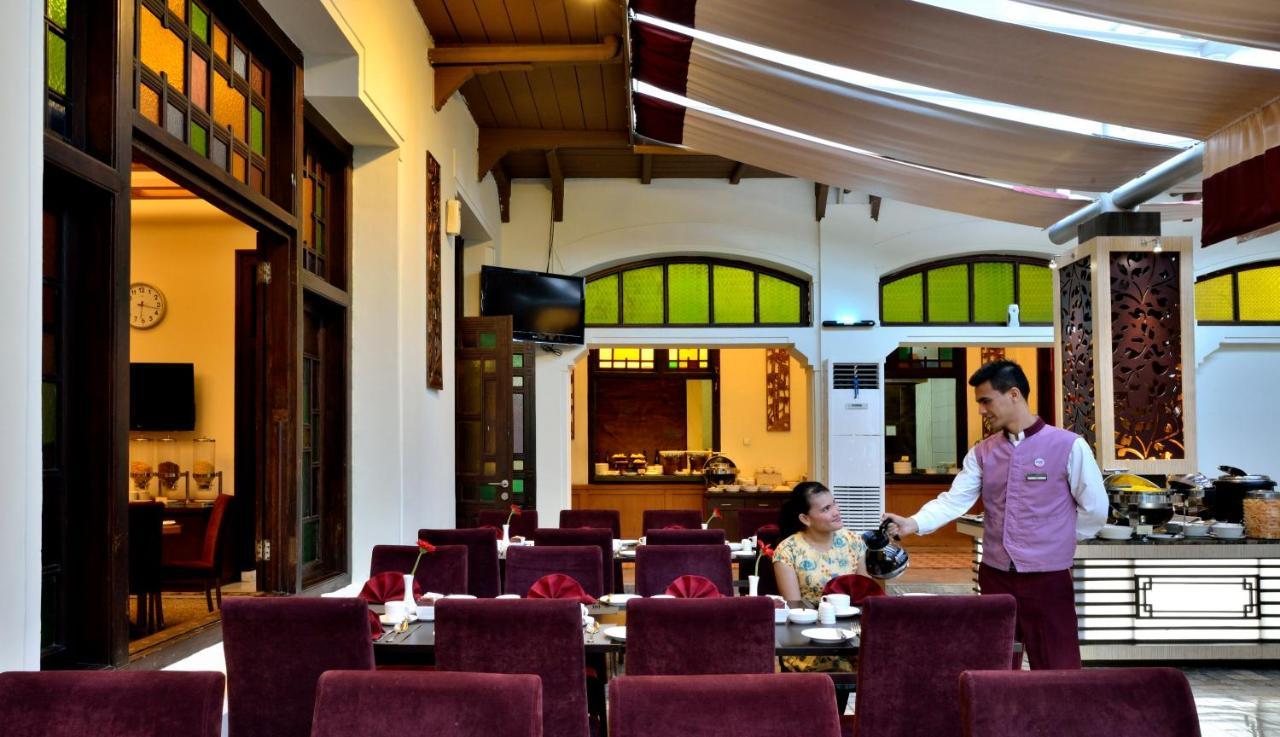 Gino Feruci Kebon Jati By Kagum Hotels Bandung Exterior foto