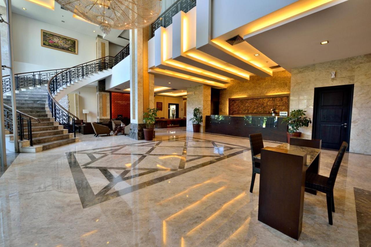 Gino Feruci Kebon Jati By Kagum Hotels Bandung Exterior foto